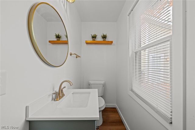 2276 W 41st Street, Cleveland, OH 44113