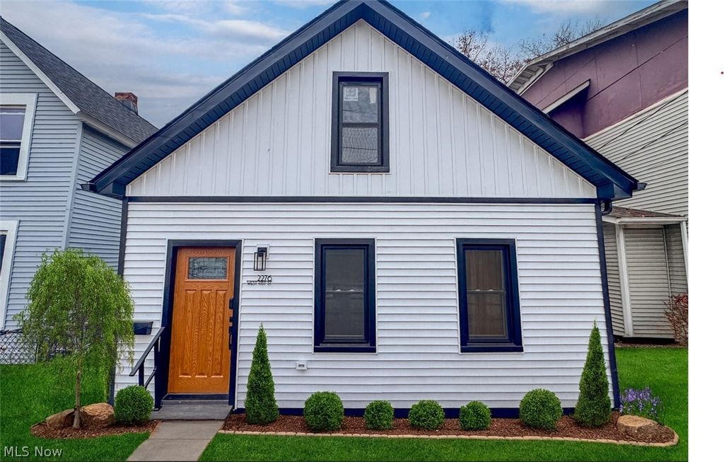 2276 W 41st Street, Cleveland, OH 44113
