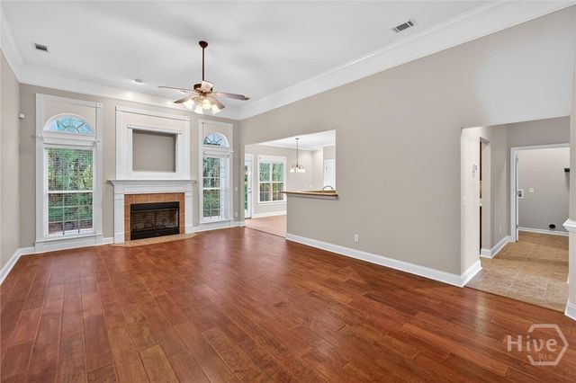 273 Shadow Moss Circle, Richmond Hill, GA 31324