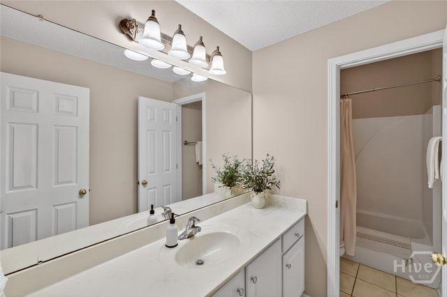 273 Shadow Moss Circle, Richmond Hill, GA 31324