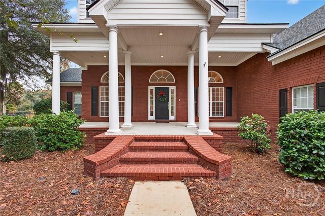 273 Shadow Moss Circle, Richmond Hill, GA 31324