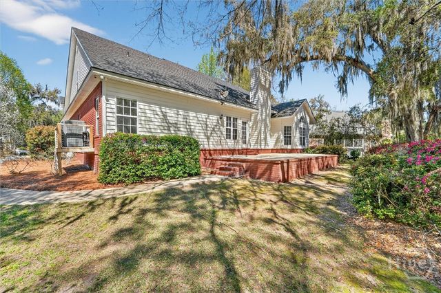 273 Shadow Moss Circle, Richmond Hill, GA 31324