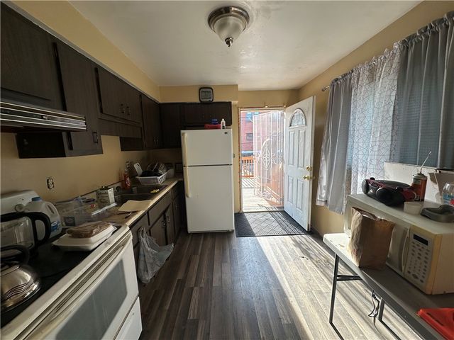 623 Fallowfield Avenue, Charleroi Boro, PA 15022