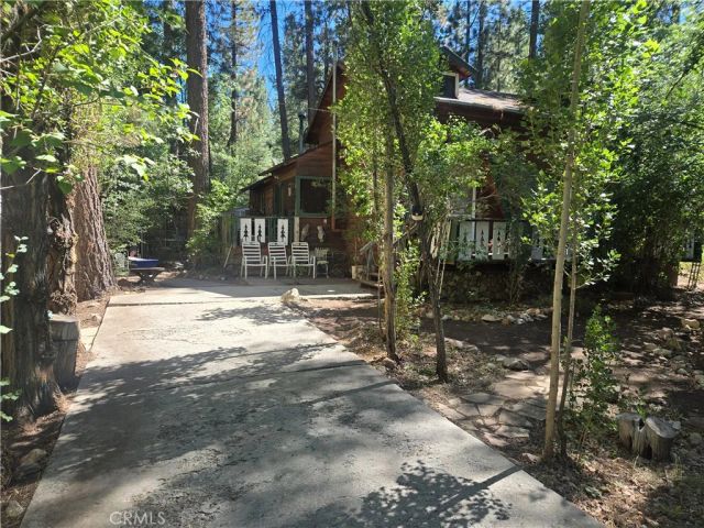 42627 La Cerena Avenue, Big Bear Lake, CA 92315