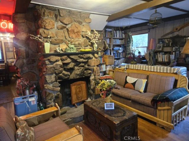 42627 La Cerena Avenue, Big Bear Lake, CA 92315