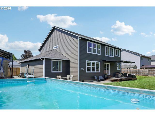 411 S MAPLE Ave, Yacolt, WA 98675