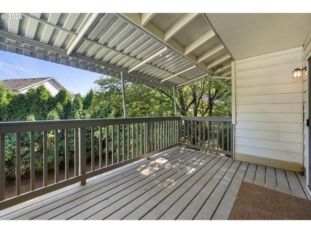 15037 Ne SISKIYOU Ct, Portland, OR 97230