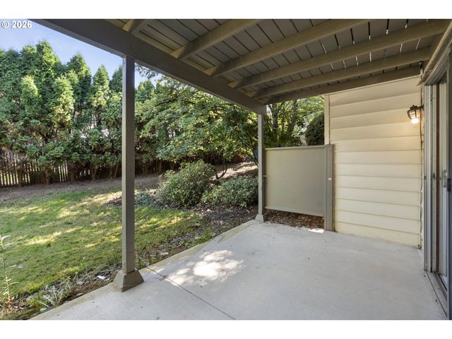 15037 Ne SISKIYOU Ct, Portland, OR 97230