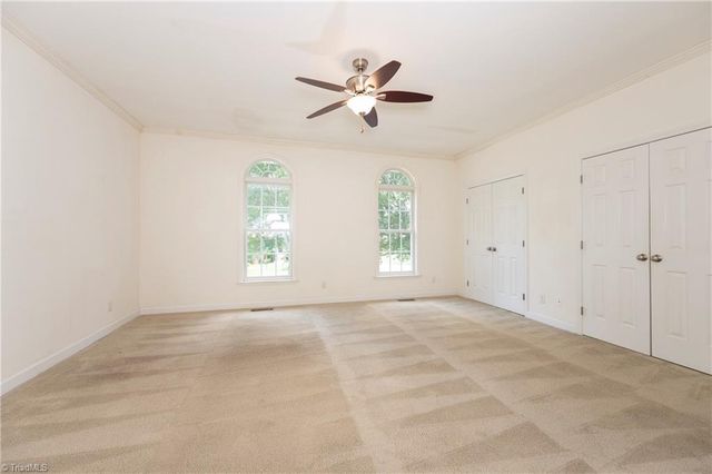 1023 Gregory Way Drive, Kernersville, NC 27284