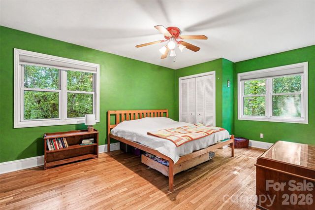 812 Saint Michaels Lane, Gastonia, NC 28052