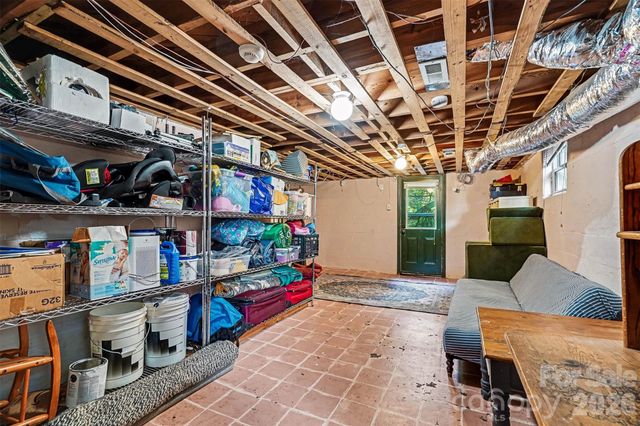 812 Saint Michaels Lane, Gastonia, NC 28052