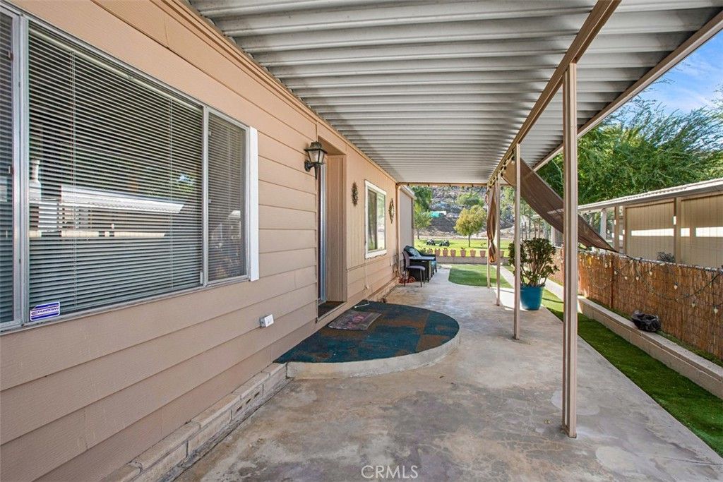 30751 Paradise Palm, Homeland, CA 92548 — photo 2
