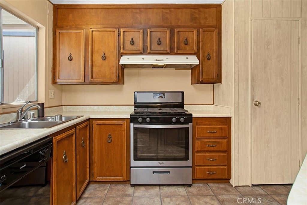 30751 Paradise Palm, Homeland, CA 92548 — photo 5