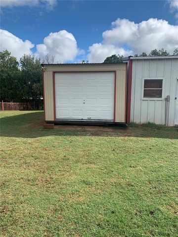 10071 State Highway 9 Highway, Fort Cobb, OK 73038