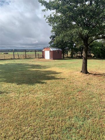 10071 State Highway 9 Highway, Fort Cobb, OK 73038