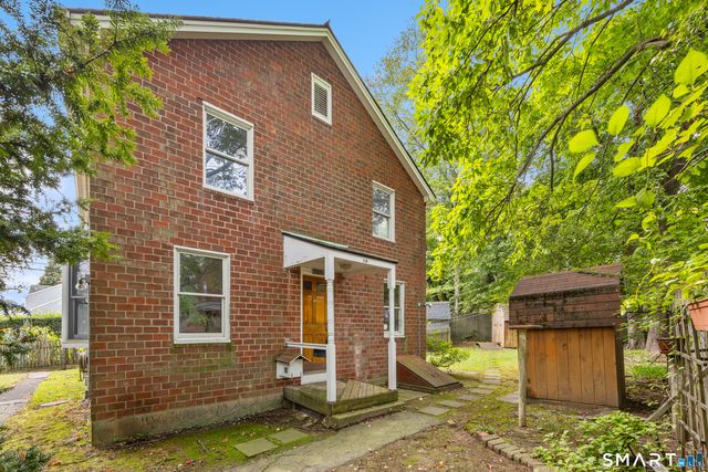 220 Melville Drive, Fairfield, CT 06825