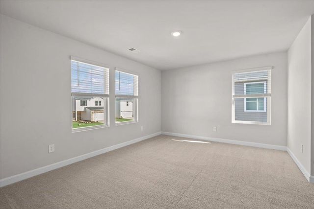 687 Cozy Bluff Road, Spartanburg, SC 29301