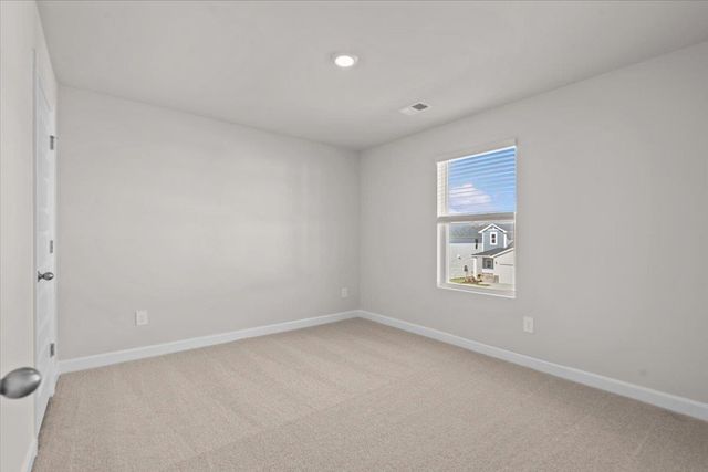 687 Cozy Bluff Road, Spartanburg, SC 29301