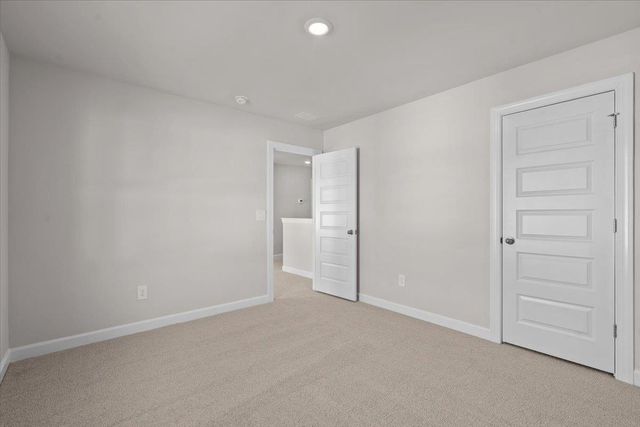 687 Cozy Bluff Road, Spartanburg, SC 29301