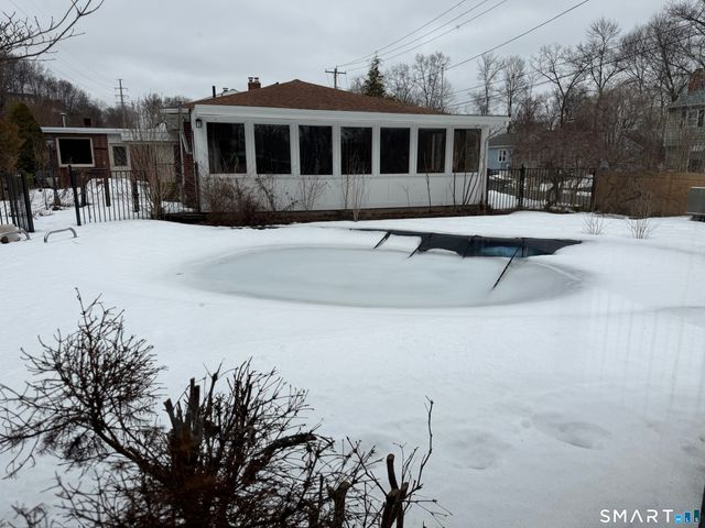 8 Reichelt Terrace, Ansonia, CT 06401