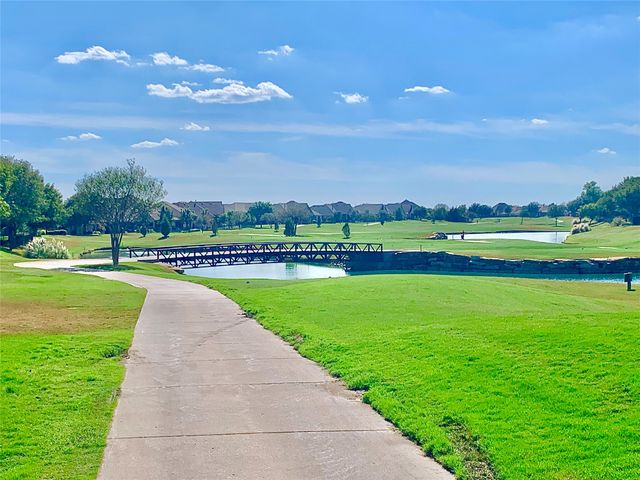 9400 Orangewood Trail, Denton, TX 76207