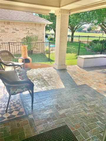 9400 Orangewood Trail, Denton, TX 76207
