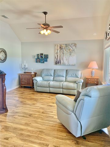 9400 Orangewood Trail, Denton, TX 76207