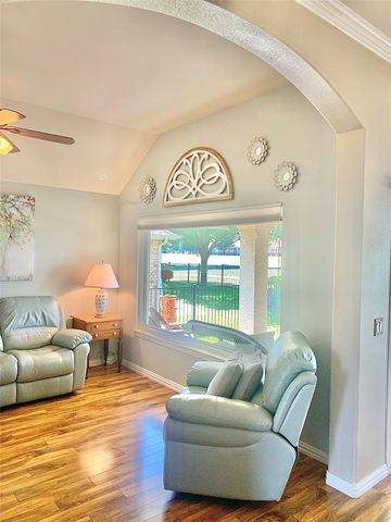 9400 Orangewood Trail, Denton, TX 76207