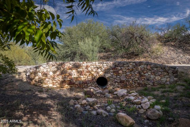 50602 N US Hwy 60 Avenue, Wickenburg, AZ 85390