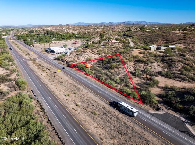 50602 N US Hwy 60 Avenue, Wickenburg, AZ 85390