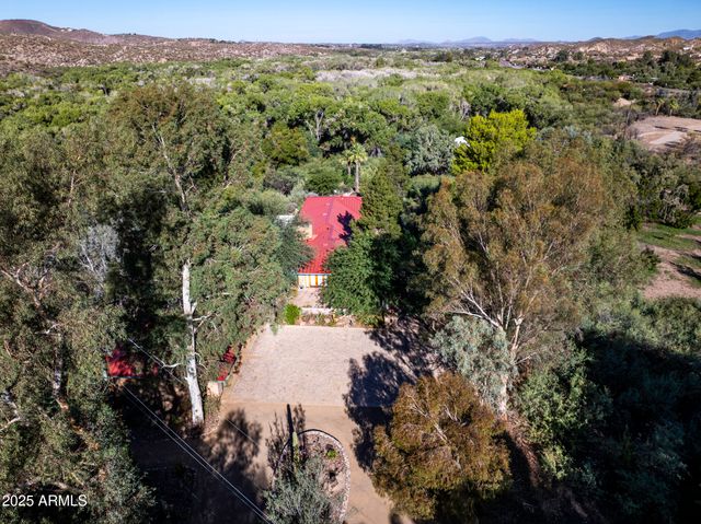 50602 N US Hwy 60 Avenue, Wickenburg, AZ 85390