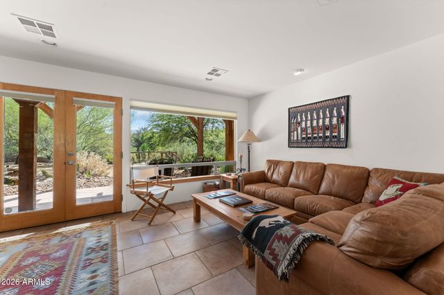 50602 N US Hwy 60 Avenue, Wickenburg, AZ 85390