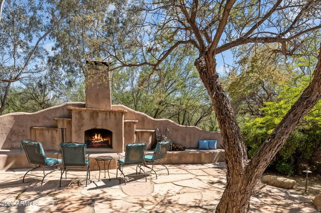 50602 N US Hwy 60 Avenue, Wickenburg, AZ 85390