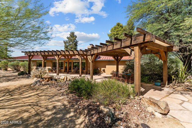 50602 N US Hwy 60 Avenue, Wickenburg, AZ 85390
