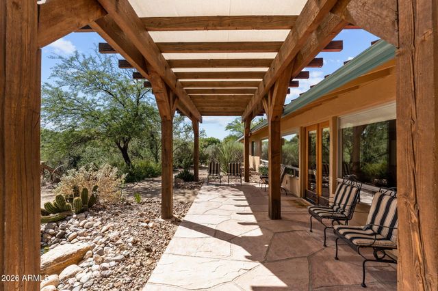 50602 N US Hwy 60 Avenue, Wickenburg, AZ 85390
