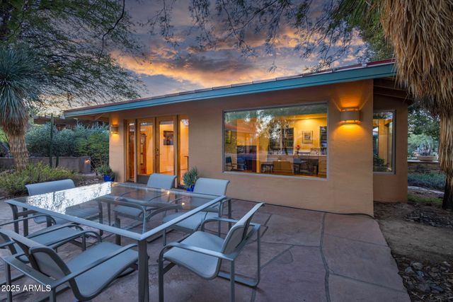 50602 N US Hwy 60 Avenue, Wickenburg, AZ 85390