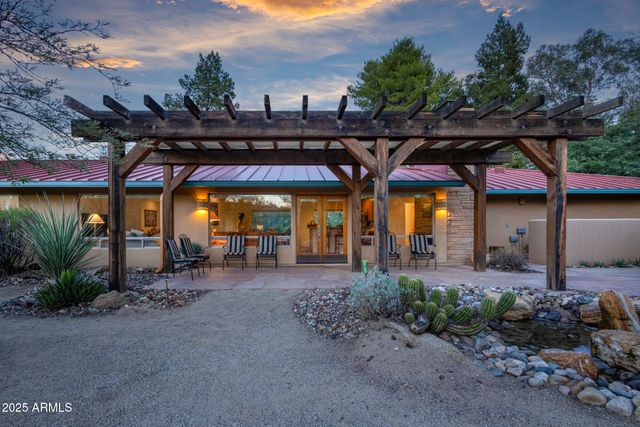 50602 N US Hwy 60 Avenue, Wickenburg, AZ 85390