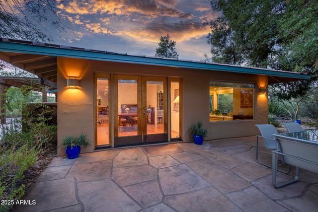 50602 N US Hwy 60 Avenue, Wickenburg, AZ 85390