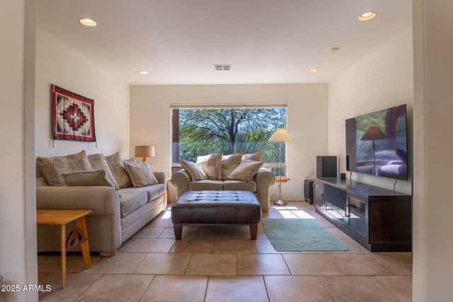 50602 N US Hwy 60 Avenue, Wickenburg, AZ 85390