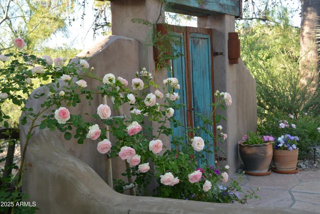 50602 N US Hwy 60 Avenue, Wickenburg, AZ 85390