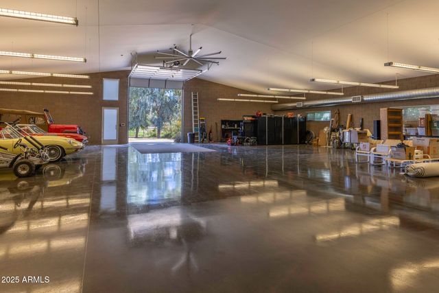 50602 N US Hwy 60 Avenue, Wickenburg, AZ 85390