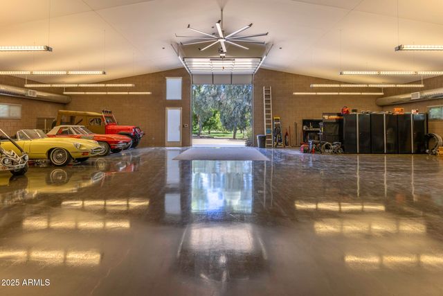 50602 N US Hwy 60 Avenue, Wickenburg, AZ 85390