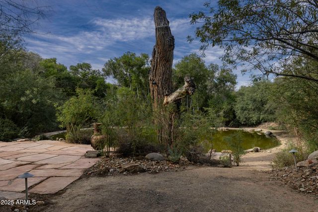 50602 N US Hwy 60 Avenue, Wickenburg, AZ 85390