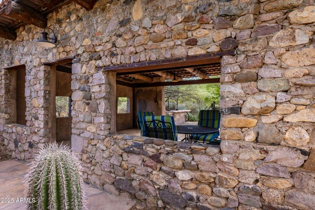 50602 N US Hwy 60 Avenue, Wickenburg, AZ 85390