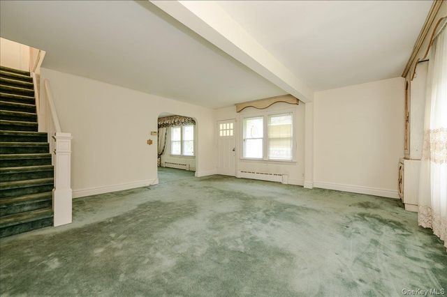 4634 Iris Lane, Great Neck, NY 11020