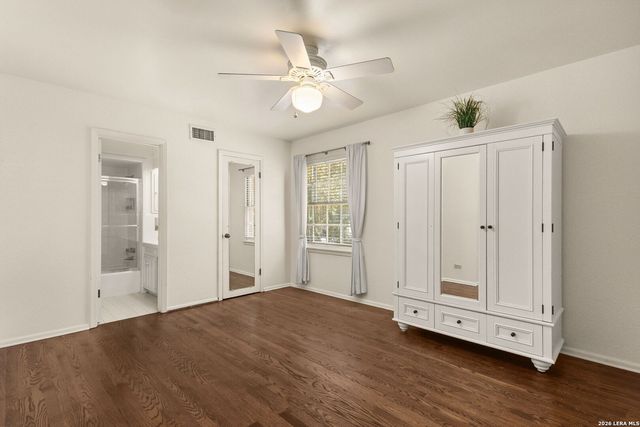 107 CAS HILLS DR, Castle Hills, TX 78213