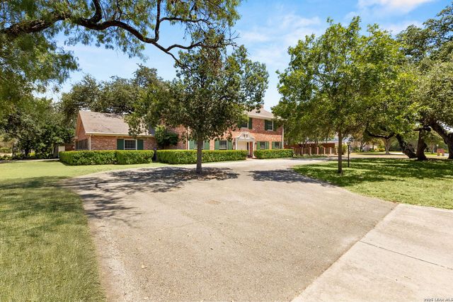 107 CAS HILLS DR, Castle Hills, TX 78213