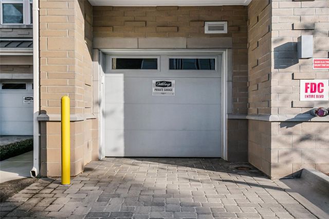 7573 LAUREATE BOULEVARD 1-305, Orlando, FL 32827