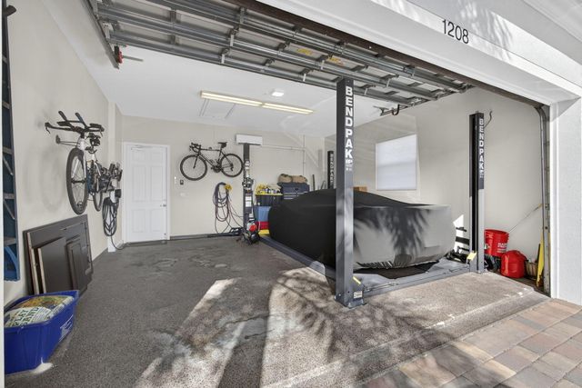 1208 Islamorada Drive, Jupiter, FL 33458