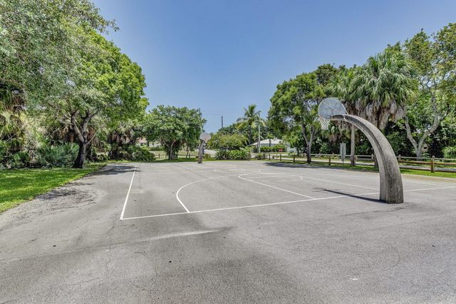 1208 Islamorada Drive, Jupiter, FL 33458